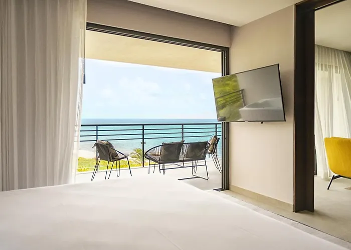 The Fives Oceanfront Hotel 5*