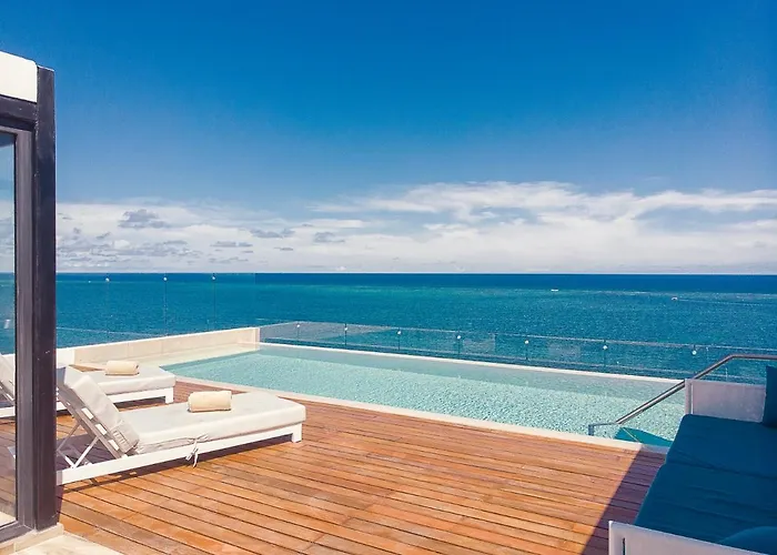 The Fives Oceanfront Hotel