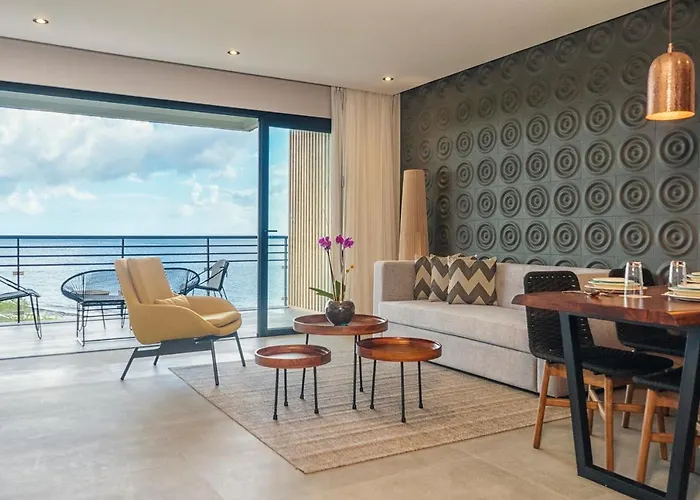 The Fives Oceanfront 5*