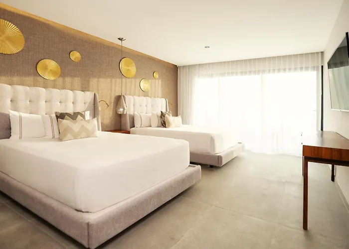 The Fives Oceanfront 5* Puerto Morelos