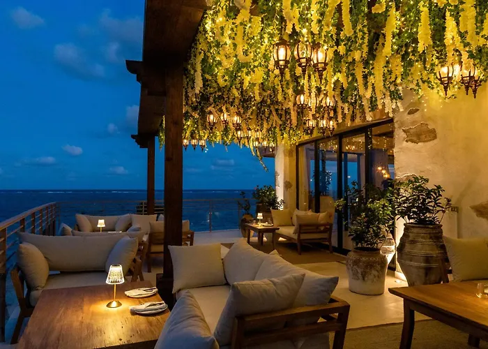 Hotel The Fives Oceanfront Puerto Morelos